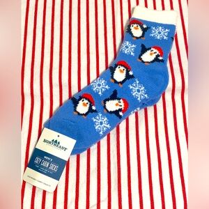 Northeast Outfitters Cozy Cabin Socks with Soft Lining